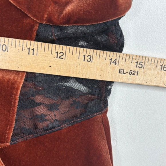 Urban Outfitters Faith Velvet Slip Dress M Lace Babydoll Fairy Grunge Whimsigoth - Picture 11 of 12